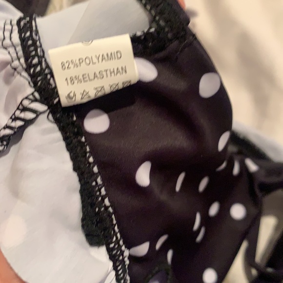 👙New! “ETTA” Ruffle Polka Dot Bikini Set - Picture 6 of 7